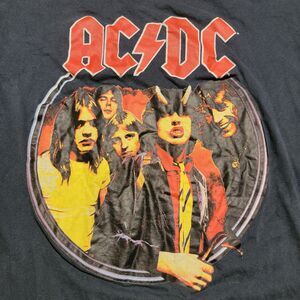 AC DC Graphic SS Black Tee - Size Medium